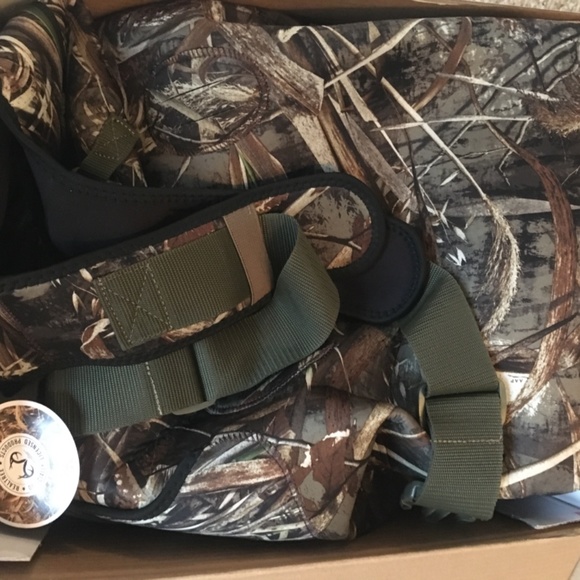 NEW neoprene chest waders / boots combo camo size 11 boots 42” chest insulated - Picture 4 of 6